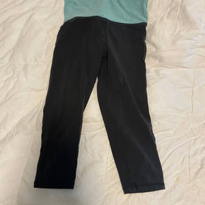 Pink yoga pants (short- below knee) SOLD MERCARI